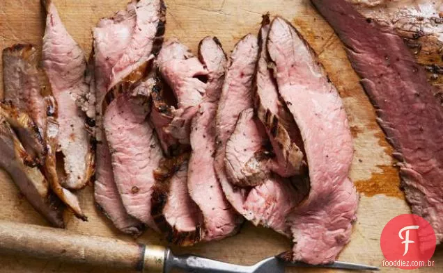 Bife de flanco grelhado com marinada de gengibre