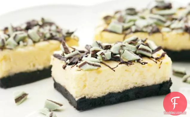 Chocolate Mint Cheesecake Bars