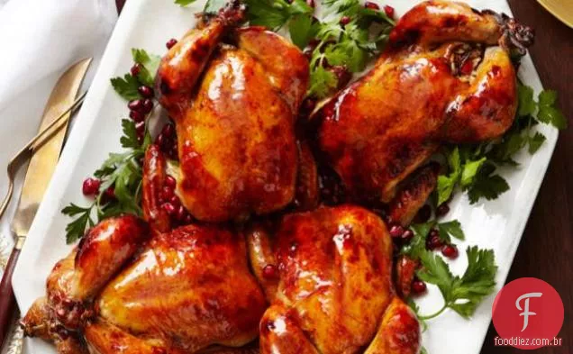 Galinhas Cornish Envidraçadas Com Recheio De Romã-Arroz