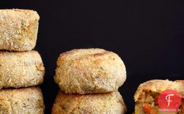 Brócolis E Nuggets Vegetarianos De Batata