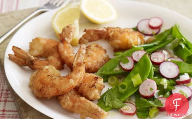 Salada De Ervilha e rabanete com vinagrete de gengibre e limão