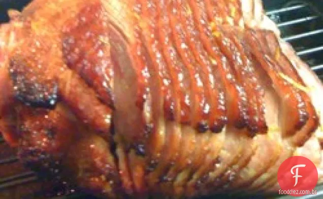 Presunto envidraçado com molho de pêssego e gengibre