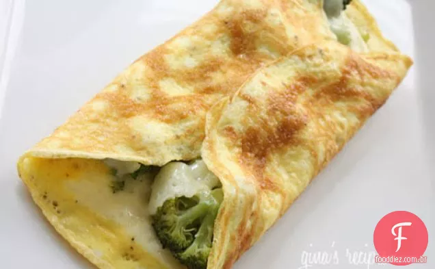 Omelete De Brócolis E Queijo