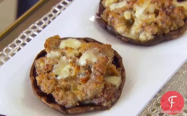 Cogumelos Portobello grelhados e recheados com Gorgonzola