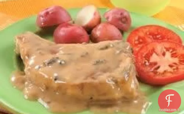 Costeletas De Porco Com Cogumelos E Alho