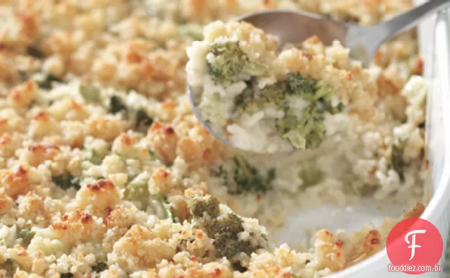 Caçarola De Brócolis E Arroz Com Queijo