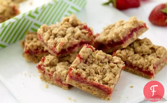 Strawberry Oatmeal Bars