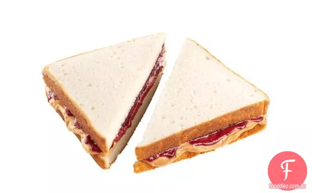 Bolo sanduíche de manteiga de amendoim e geléia