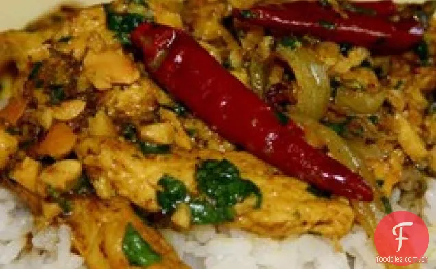 Frango com castanha de caju