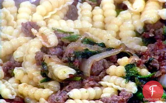 Cavatelli com brócolis Rabe