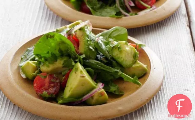 Salada de abacate com tomate, limão e vinagrete de cominho torrado