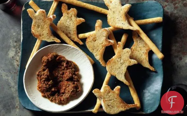 Ghostinis com assassinato sangrento Sundried tomate Tapenade