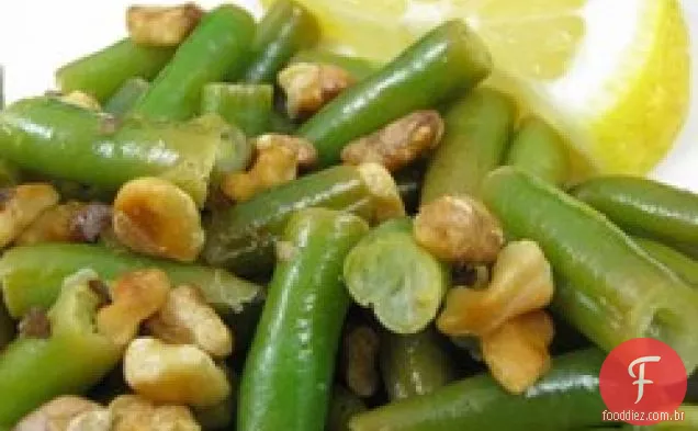 Feijão verde limão com nozes
