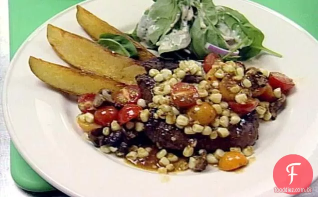 Bife de lombo grelhado com ragu vegetal de Verão e batatas fritas