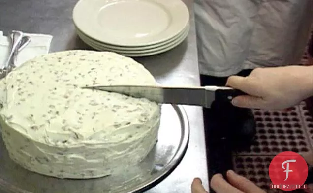 Bolo De Cenoura De Três Camadas