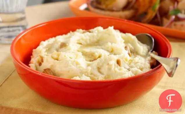 O purê de batata definitivo com alho assado
