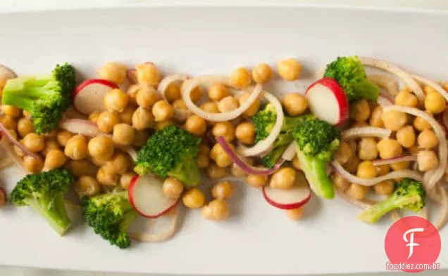 Salada De Grão De Bico E Brócolis