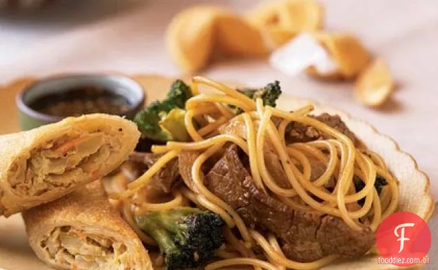 Carne-Brócolis Lo Mein