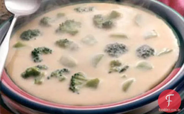 Broccoli Beer Cheese Soup