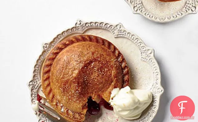 Conchas assadas com Pesto, mussarela e molho de carne