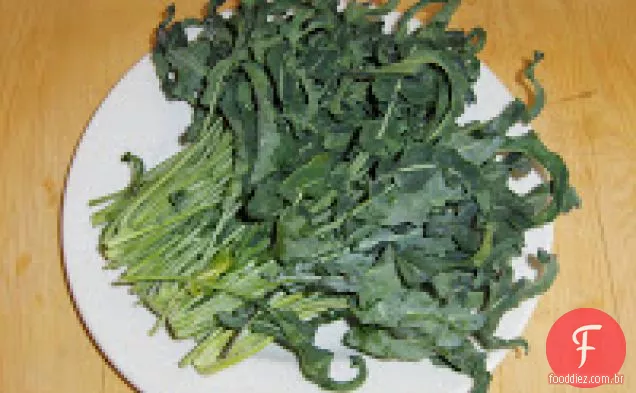 Spigarello De Brócolis E Salsichas