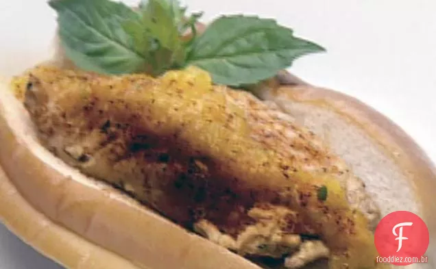 Sanduíches de lombo de porco com pimenta limão e aioli de pêssego