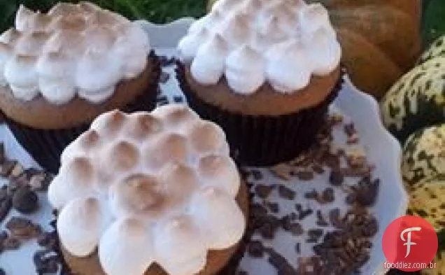 Cupcakes de batata doce com cobertura de Marshmallow torrada
