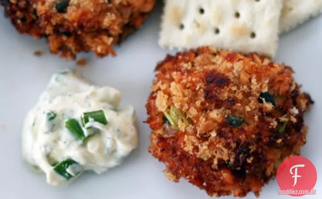 Bolos De Salmão Dill & Caper