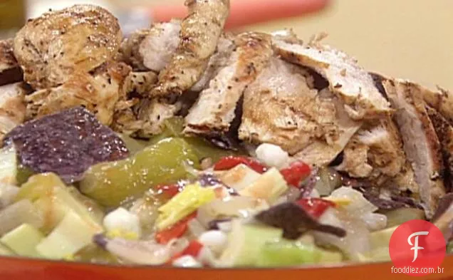 Salada Posole De Frango Grelhado
