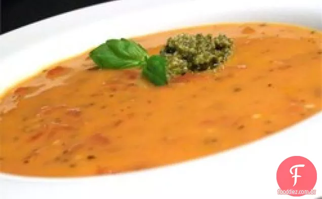 Creme de sopa de tomate com Pesto