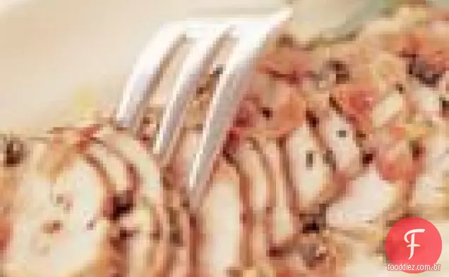 Lombo de porco com alecrim e sálvia com Pancetta e alcaparras fritas