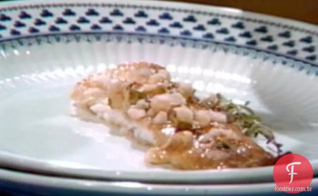 Sola com molho de anchova