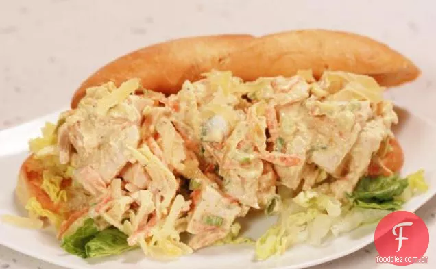 Curry de frango frio com amêndoas torradas e gengibre cristalizado