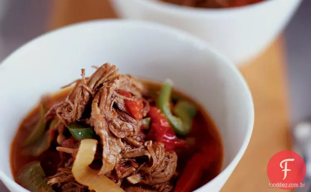 Ropa Vieja com alcaparras