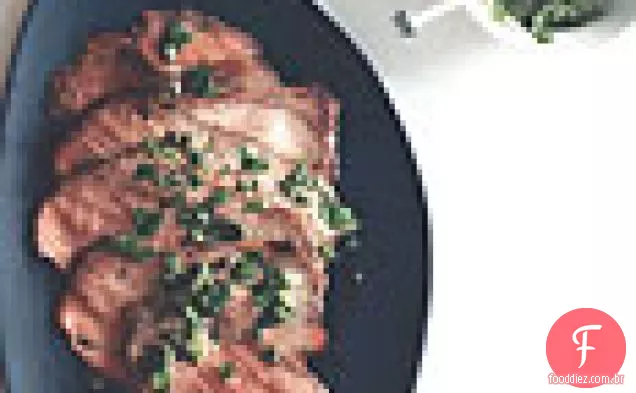 Rosbife com molho verde cebolinha