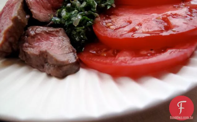 Bife De Ferro Liso Com Salsa Verde
