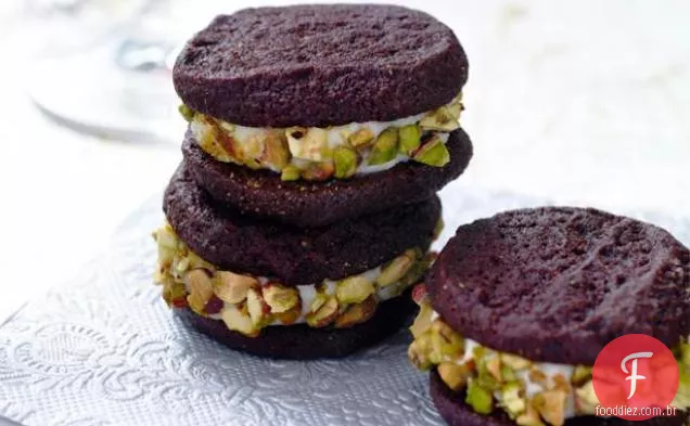 Chocolate Cannoli Sandwich Cookies