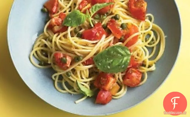 Macarrão Com Molho De Tomate Assado