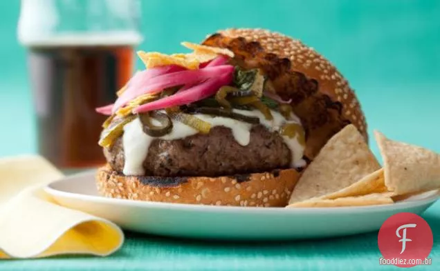 Cheeseburgers verdes do Chile do Throwdown