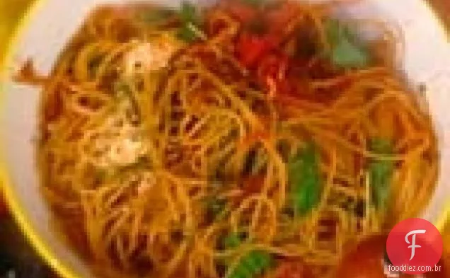 Espaguete com ricota: espaguete com ricota