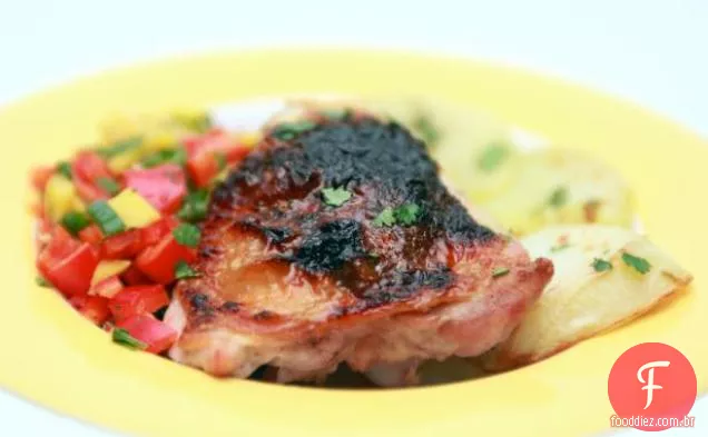 Peito de frango assado com laranja, cardamomo e açafrão