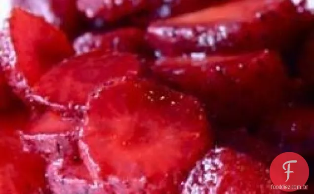 Morangos com infusão de limão e Tequila