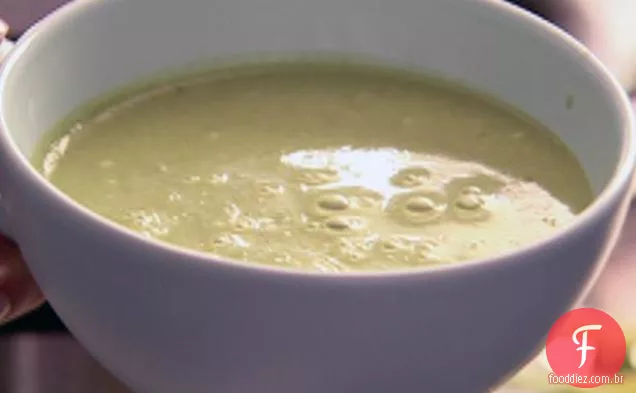 Sopa de ervilha e Pesto