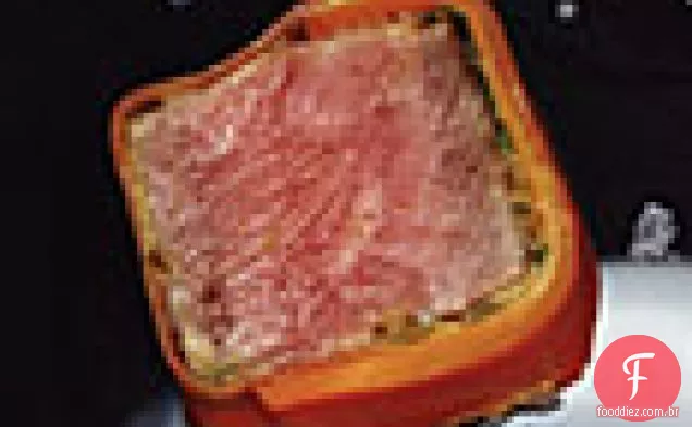 Sushi de cenoura e carne com alcaparras-mostarda de manjericão
