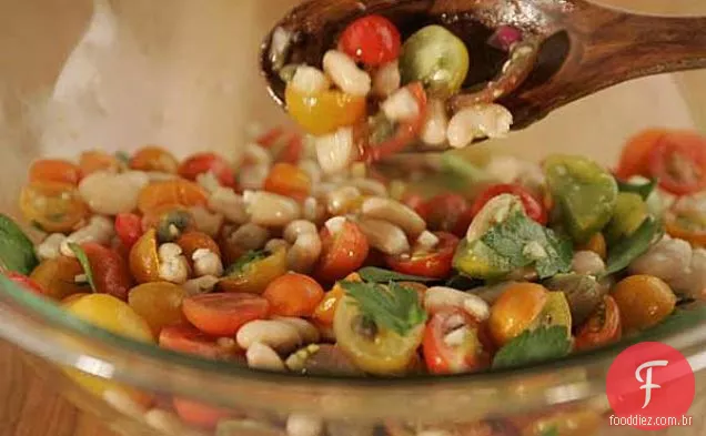 Salada De Tomate E Feijão Branco