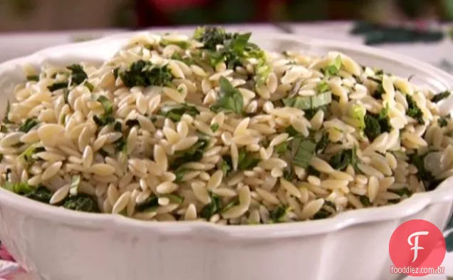 Espinafre e manjericão Orzo