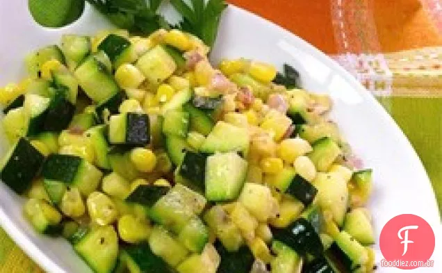 Refogue fresco do milho e do Zucchini