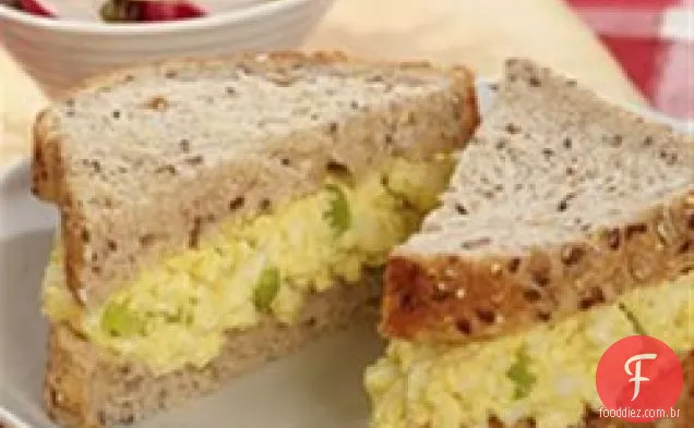 Simplesmente Salada De Ovo