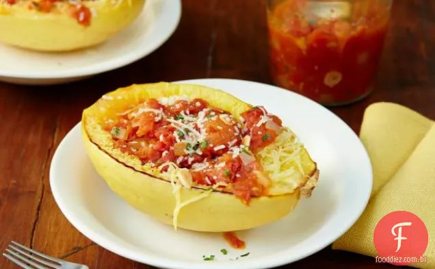 Tomate assado picante Marinara com abóbora espaguete