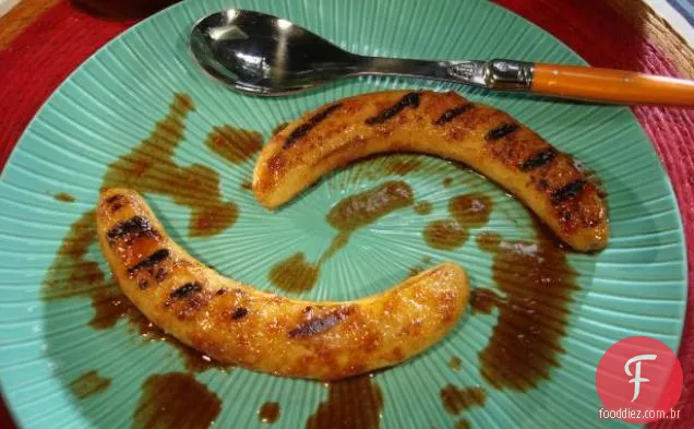 Kelly está fora de seu Rocker Bananas Foster